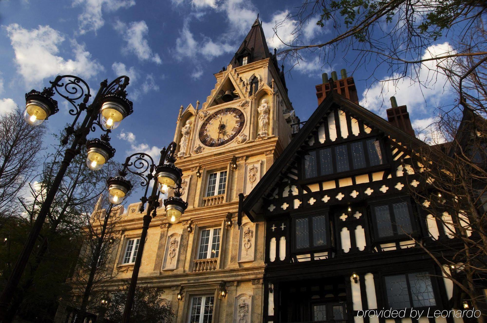 The Old England Manor Apartment Renai Exterior photo