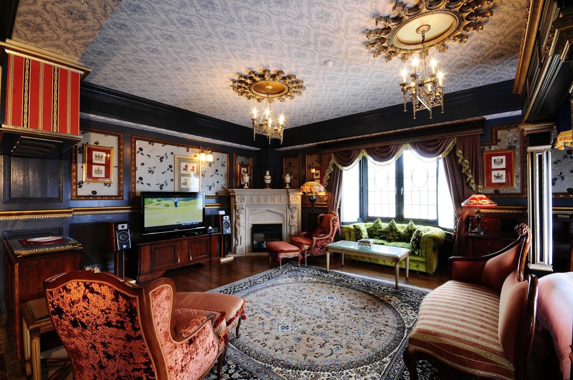 The Old England Manor Apartment Renai Exterior photo